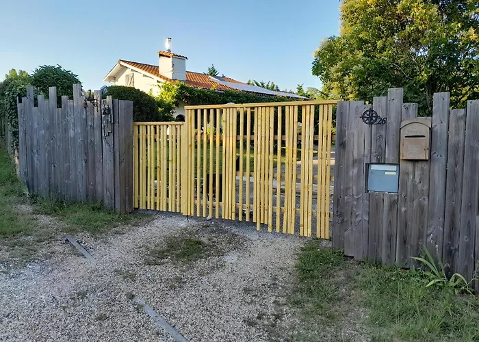 فندق مبيت وإفطار Ty'chateau De Bordeaux